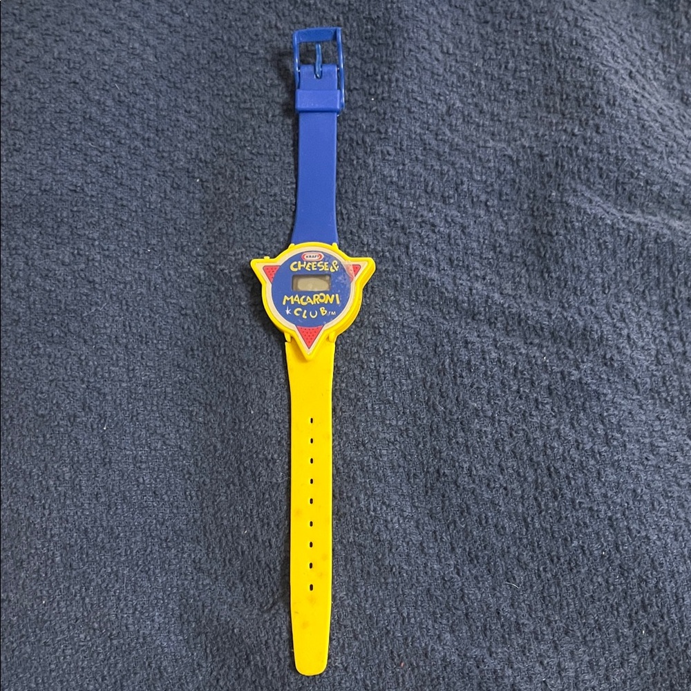 Kids Kraft cheese and  macaroni club watch - collectible -Blue and Yellow